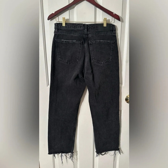 ZARA The High Waist Kick 8 Distressed Black Raw Hem Light Destroy Jean - Picture 1 of 10
